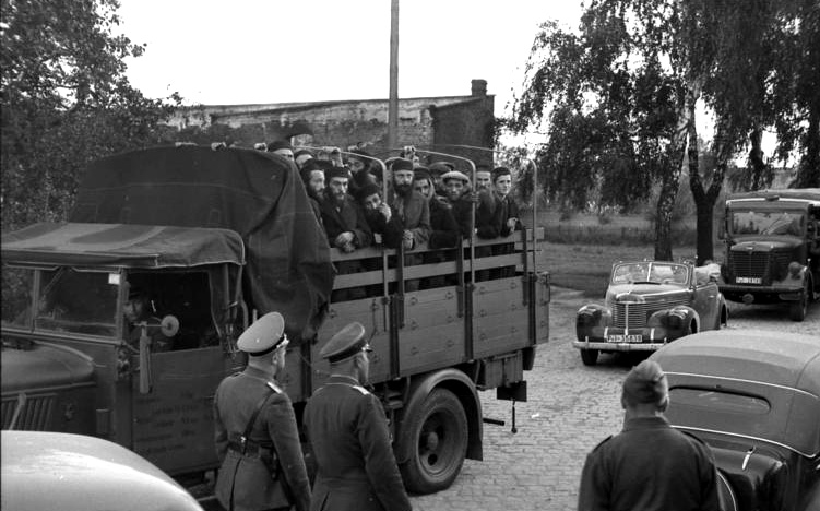 Jews arrested in Poland by the SD