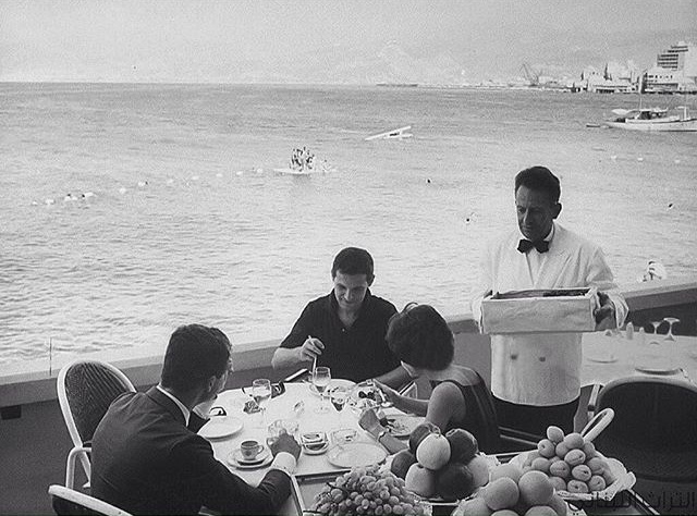 Lunch on the Mediterranean at La Gondola Restaurant in 1960