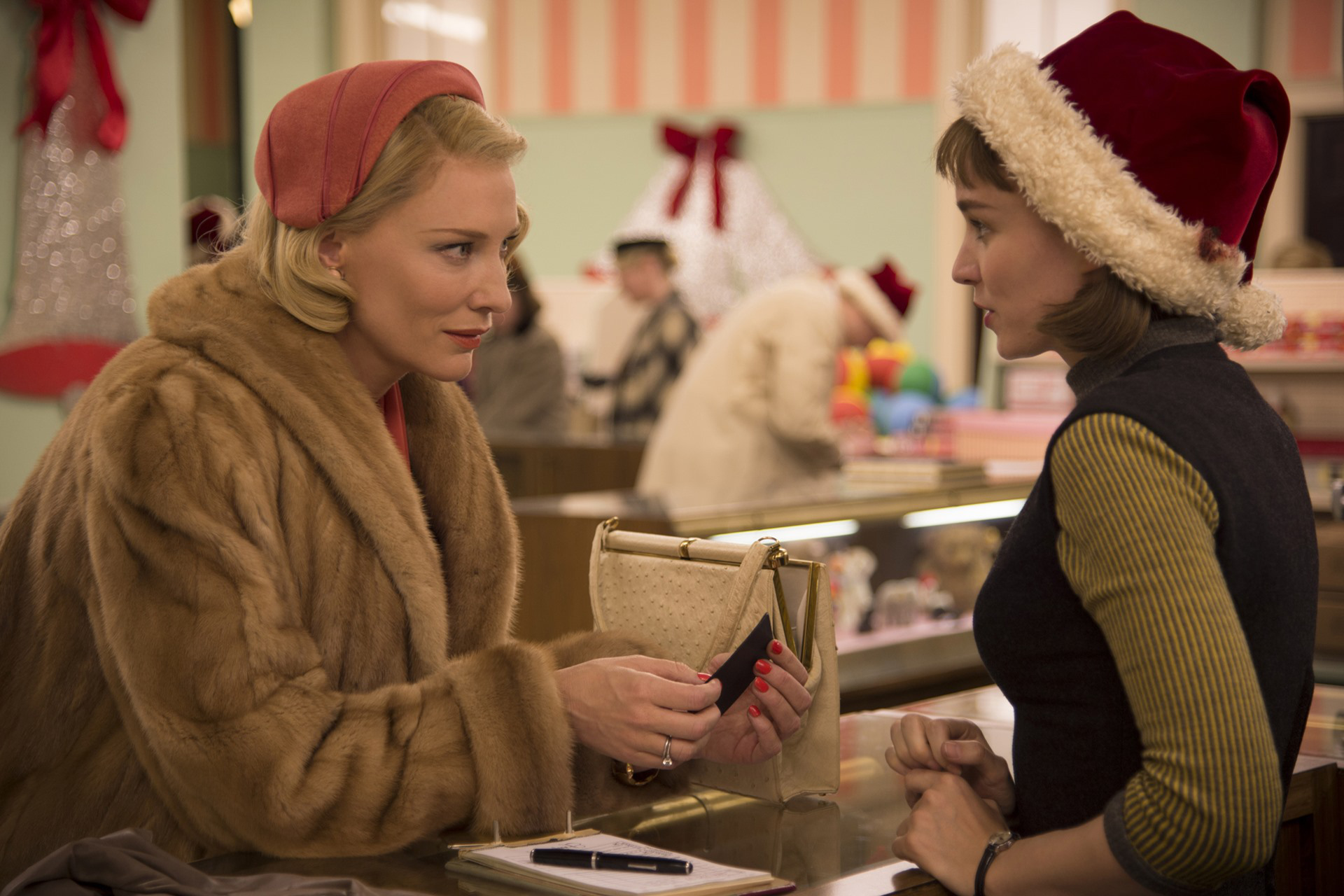 Cate Blanchett and Rooney Mara in <em>Carol</em> Cate Blanchett and Rooney Mara in <em>Carol</em>