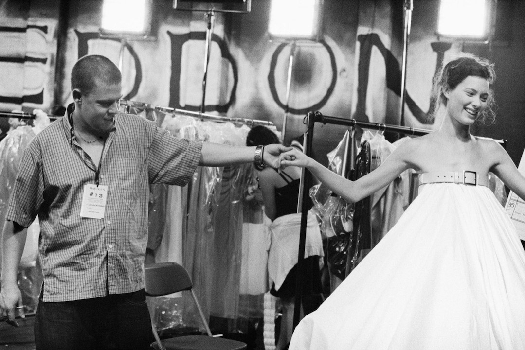 Alexander McQueen and Shalom Harlow prepare for "No. 13" Alexander McQueen and Shalom Harlow prepare for "No. 13"
